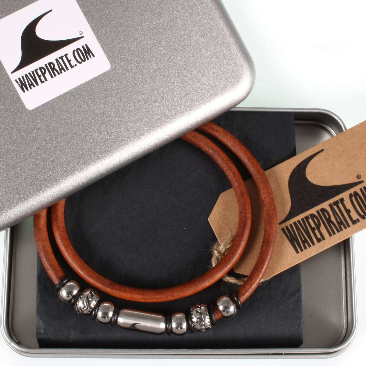 lederhalskette-herren-cognac-silber-steel-riemen-massiv-Edelstahlverschluss-geschenkverpackung-wavepirate-shop-r