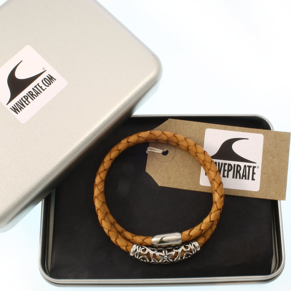 lederhalskette-herren-damen-cognac-silber-xo-geflochten-Edelstahlverschluss-geschenkverpackung-wavepirate-shop-f