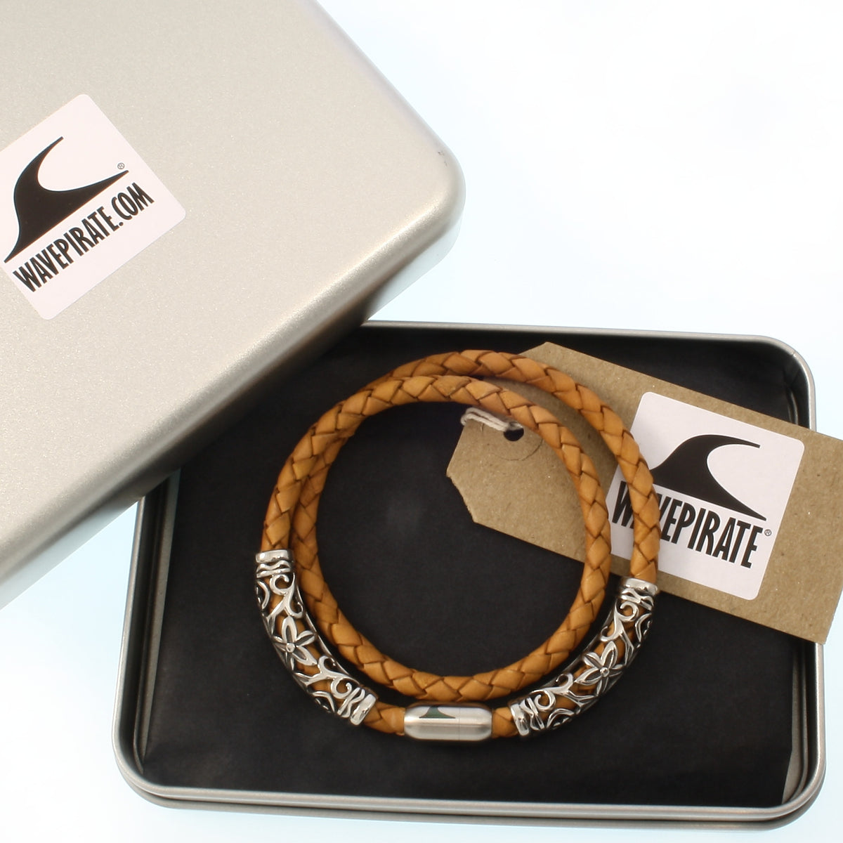 lederhalskette-herren-damen-cognac-silber-xo2-geflochten-Edelstahlverschluss-geschenkverpackung-wavepirate-shop-f