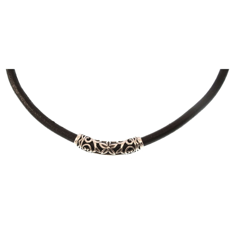 lederhalskette-herren-damen-schwarz-silber-xo-riemen-massiv-Edelstahlverschluss-detail-wavepirate-shop-r