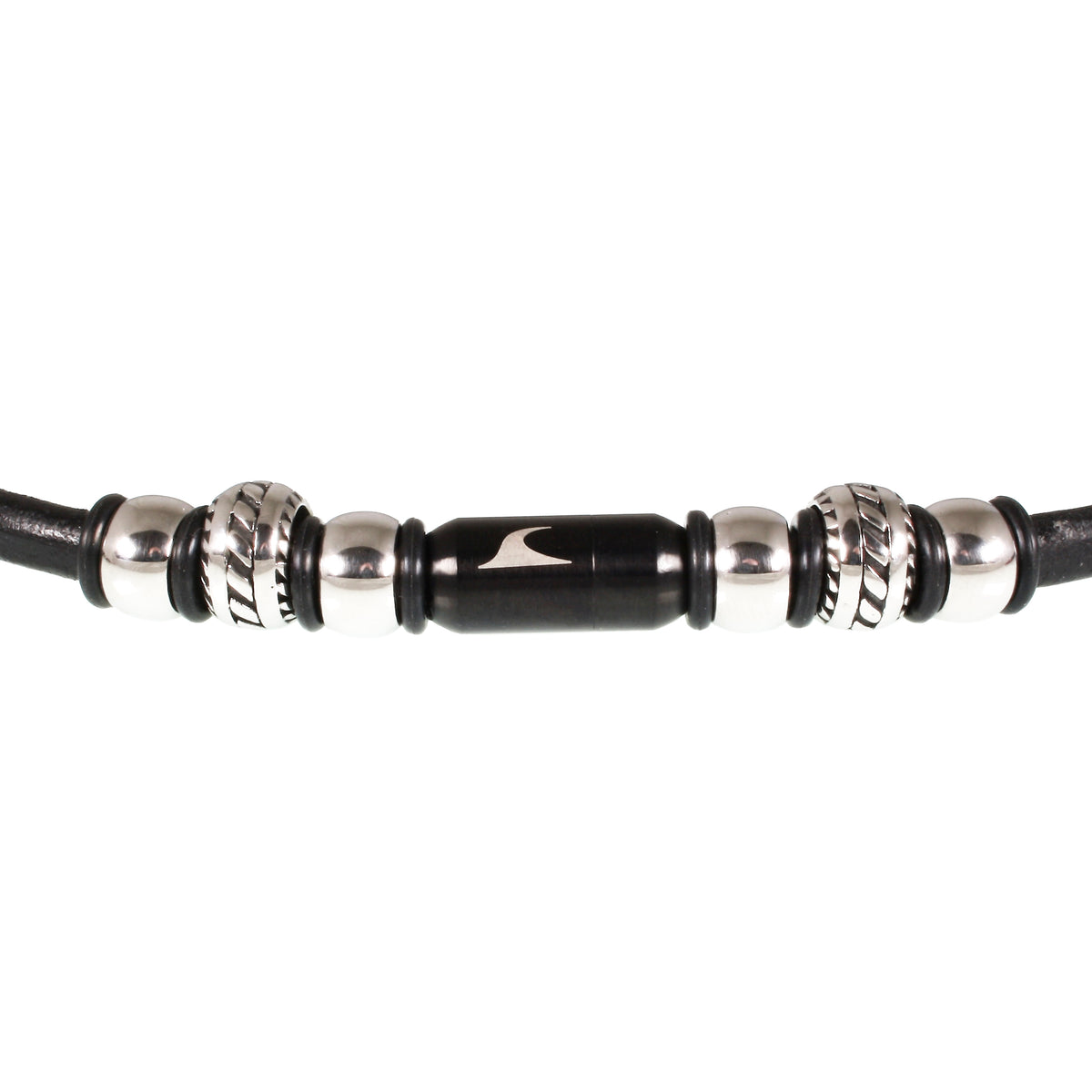 lederhalskette-herren-schwarz-steel-riemen-massiv-Edelstahlverschluss-detail-wavepirate-shop-r