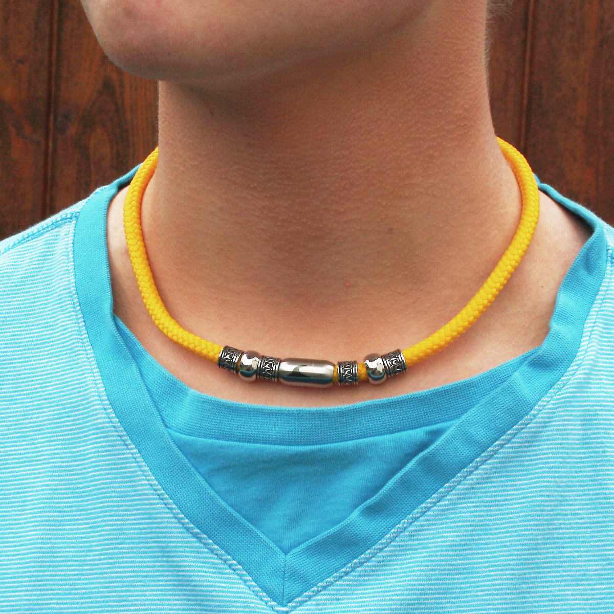 segeltau-halskette-Herren-damen-atoll-gelb-silber-geflochten-Edelstahlverschluss-getragen-wavepirate-shop-s