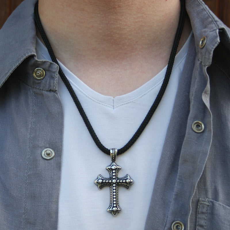 segeltau-halskette-Herren-damen-kreuz-schwarz-geflochten-Edelstahlverschluss-getragen-wavepirate-shop-st