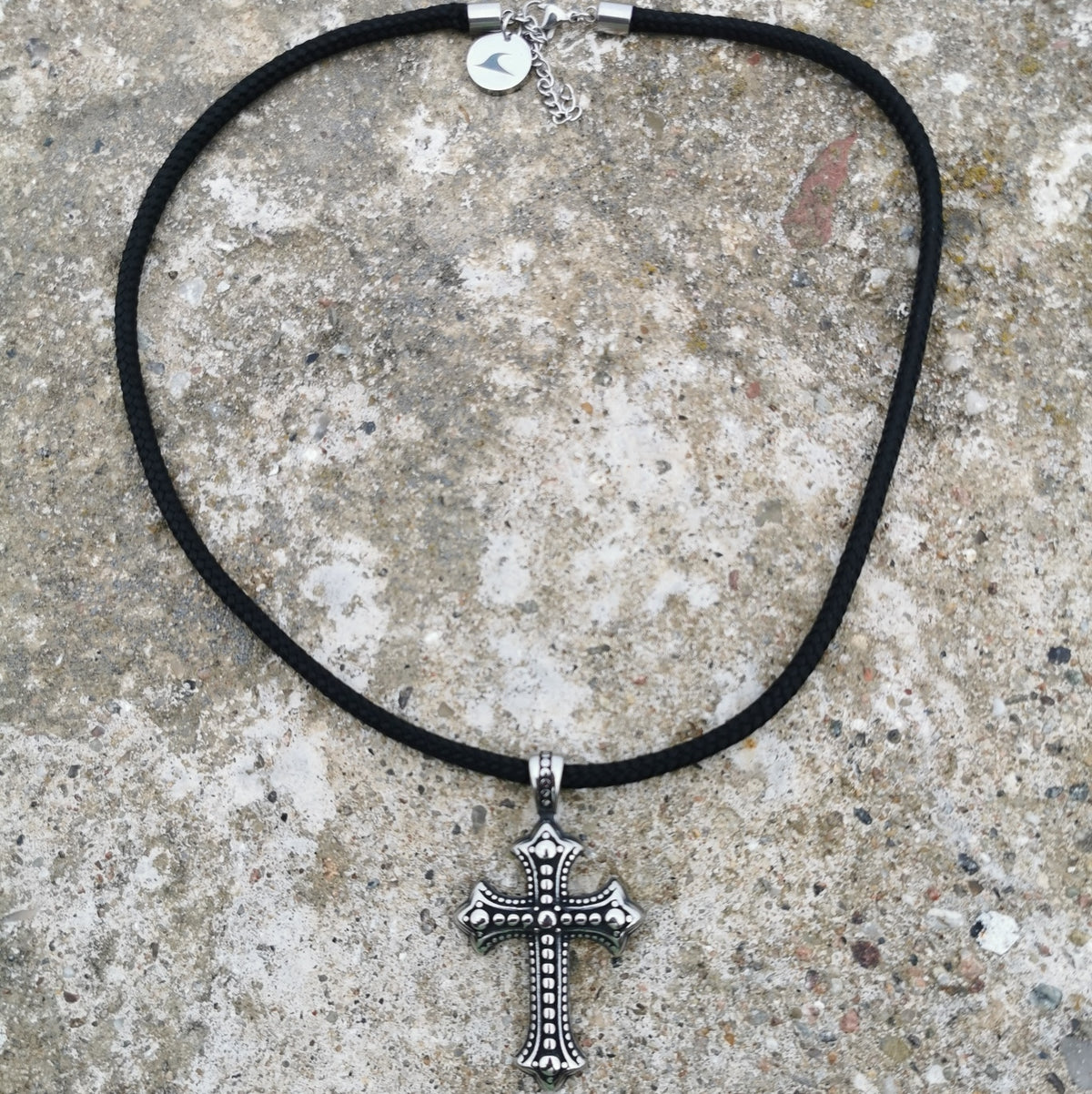 segeltau-halskette-Herren-damen-kreuz-schwarz-geflochten-Edelstahlverschluss-total-wavepirate-shop-st