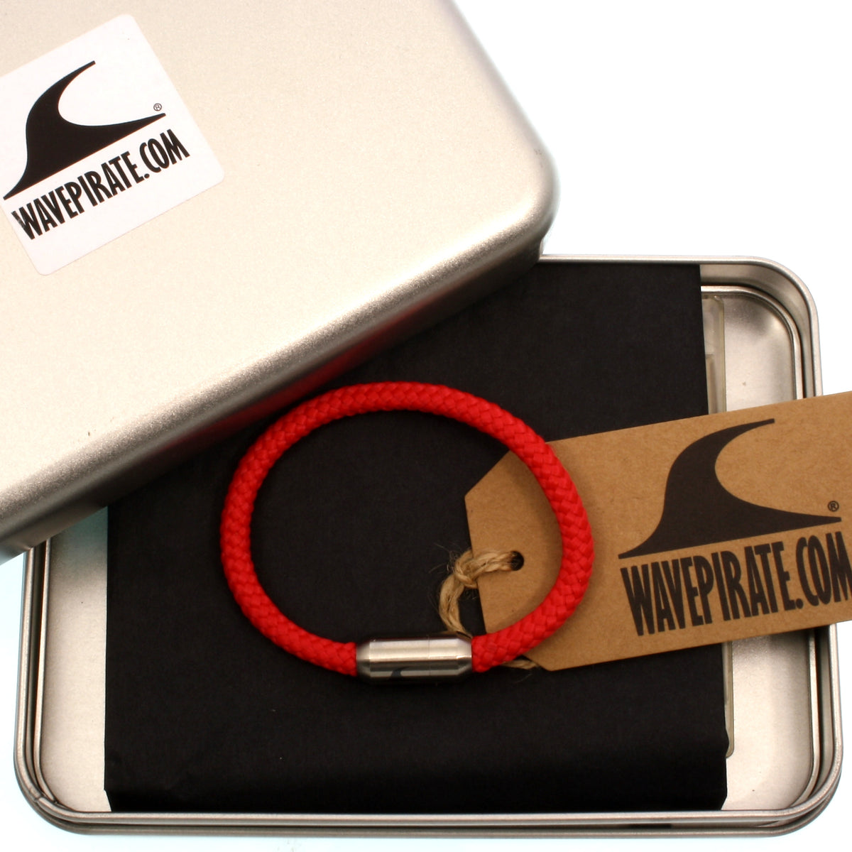 segeltauarmband-damen-herren-rot-silber-sylt-geflochten-Edelstahlverschluss-geschenkverpackung-wavepirate-shop-st