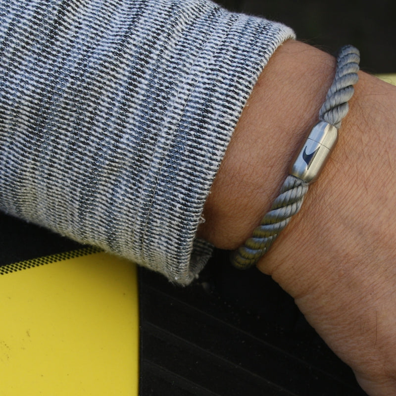 WAVEPIRATE Segeltauarmband SYLT K Grau/Silber